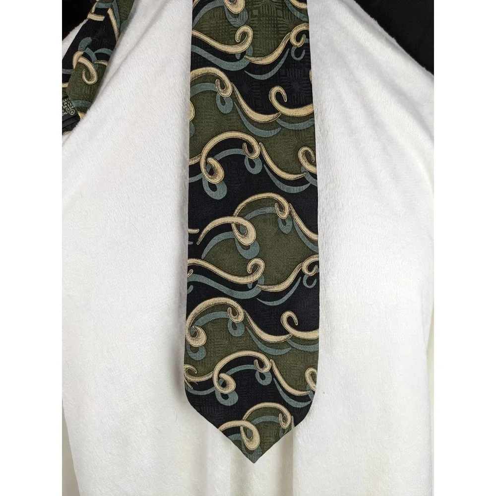 Cellini Tie 100% Silk Tie